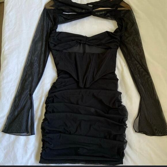 Oh Polly Nirvana body on long sleeve mini dress sz 4 - Picture 5 of 5